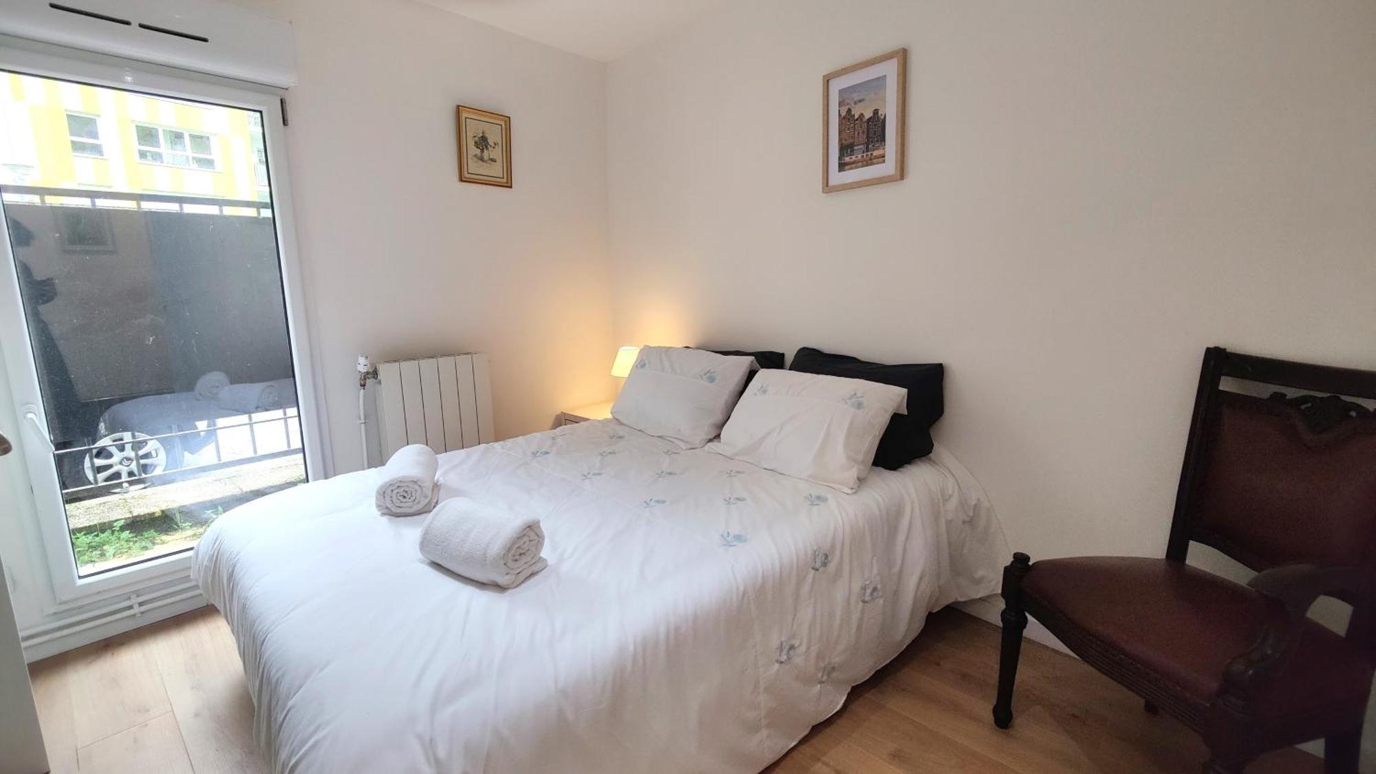 로맹빌 L'Ecrin Parisien - Proche Metro -Direct Paris - 4 Personnes 아파트 외부 사진